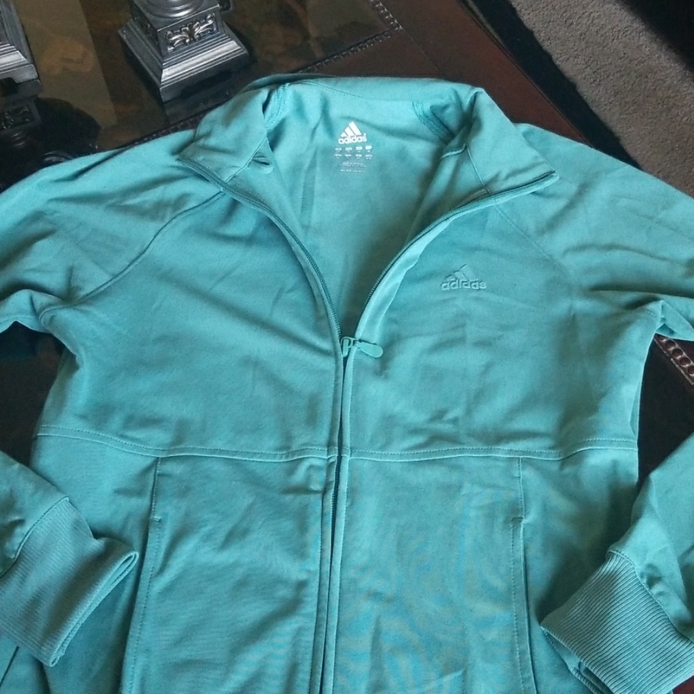 Adidas sage green sz m